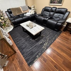Elegant Black and Gold Area Rug